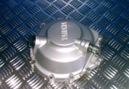 Capac Motor  Ambreiaj Yamaha YZF- R6  RJ03 (1999-2002) + RJ05  ( 2003-2004)