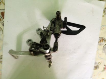 Scarita cu Suport Dreapta Suzuki GSX-R 600 750 1000  K1 K2 K3 K4 K5 2001-2005 - imagine 3