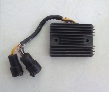 Releu Incarcare SH689-12  Kawasaki ZX-9R 12R  2000-2003