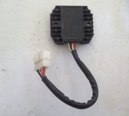 Releu incarcare SH650-12 5 Contacte Yamaha FZS600 (RJ02) 1998-2003 - imagine 2