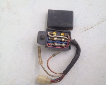 Cutie Sigurante FUSE BOX Kawasaki GPZ 550 UT KZ550B 1982-1983 - imagine 2