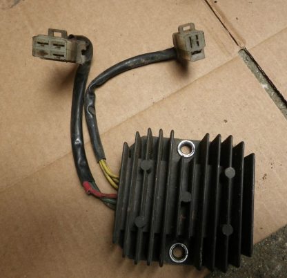 Releu incarcare SH532-12 Honda CB400 1978-1985