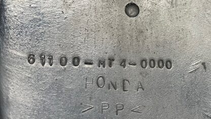 Aripa fata  61100-MT4-0000 Honda VFR750F RC36 1990-1997 - imagine 5