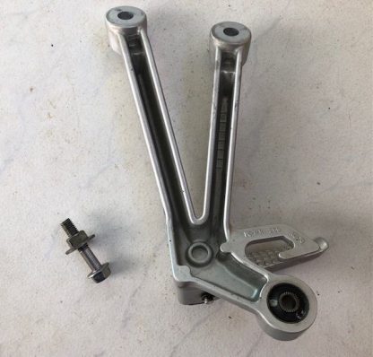 Suport spate dreapta cu scarita Suzuki GSXR GSX-R 600 750 K4-K5 2004-2005 - imagine 2