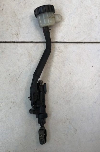 Yamaha FZS600 RJ02 1998-2003 Pompa frana spate Brembo - imagine 3