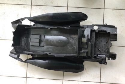 Suzuki DL1000 WVBS V-Strom 2002-2007  Aripa interioara spate