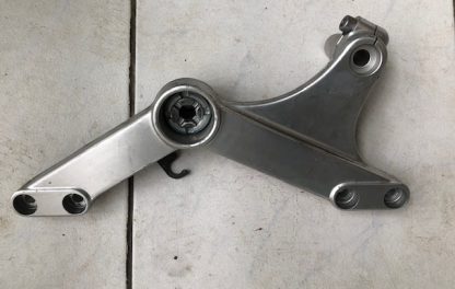 Suzuki DL1000 WVBS V-Strom 2002-2007  Suport motor stanga