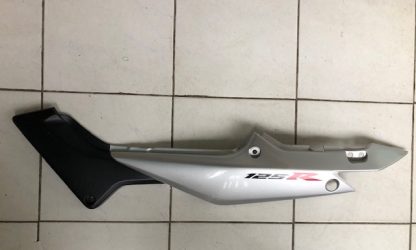Honda CBR125R JC39 07-10 JC34 04-06  Carena spate stanga