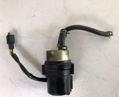 Kawasaki ZX-10 ZXT00B Tomcat  1988-1990 Pompa benzina