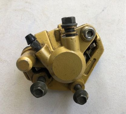 Etiera pentru  frana fata cu disc  44mm prindere   Moped ATV