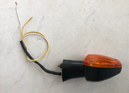 Semnalizator  Fata dreapta /Spate stanga Honda  CB CBR CBF