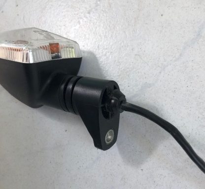 Semnalizator Fata stanga Spate dreapta Triumph ST 675 1050 - imagine 4