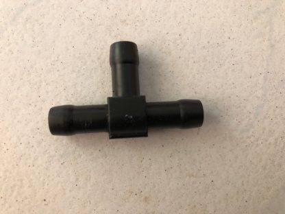 Racord  tip T  8mm  furtun benzina carburator