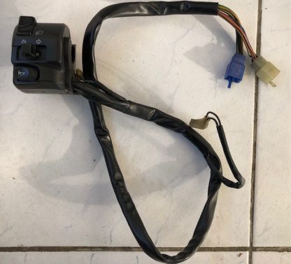 Yamaha R6 (RJ03)  1999-2002 Comanda ghidon stanga
