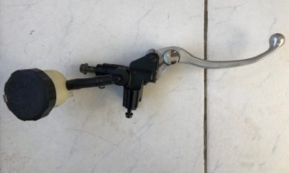 Yamaha R6 (RJ03)  1999-2002 Pompa frana fata