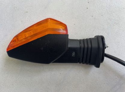 Semnalizator spate stanga Suzuki GSXR GSX-R 600 750 K4 K5 GSXR GSX-R 1000 K3 K4 - imagine 3
