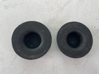 Set dopuri cauciuc (suport) rezervor Yamaha Kawasaki Honda Suzuki - imagine 2