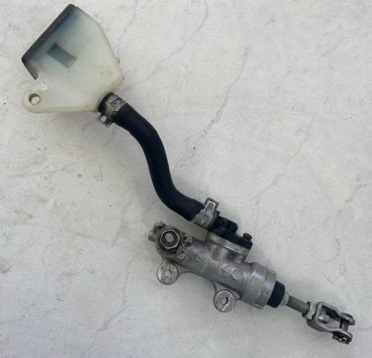 Pompa frana spate Suzuki GSXR GSX-R 600 750 K4-K5 2004-2005 - imagine 2