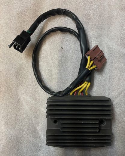 Releu incarcare SH689LA Peugeot Satelis Geopolis 125 250 400 500