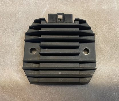 Releu incarcare Tourmax  Yamaha R1 R6 YZF600R FZR600 TDM850 YZF1000 XTZ660