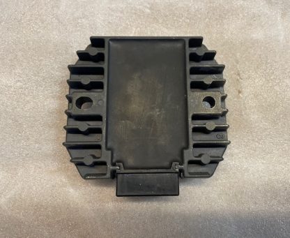 Releu incarcare Tourmax  Yamaha R1 R6 YZF600R FZR600 TDM850 YZF1000 XTZ660 - imagine 3