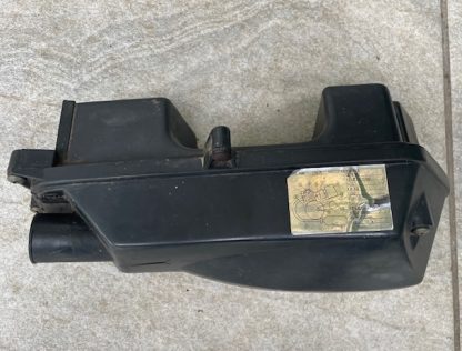 Scuter China  50cc GY6 4T  Baotian Benzhou Yiying Rex Znen  Carcasa filtru aer - imagine 2
