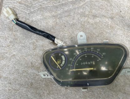 Scuter China  50cc GY6 4T  Baotian Benzhou Yiying Rex Znen  Ceas vitezometru cu cablaj