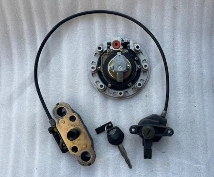 Suzuki GSF600 (WVA8) 2000-2004 Buson + Inchidere sa - imagine 3