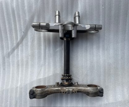 Suzuki GSF600 (WVA8) 2000-2004 Jug inferior superior