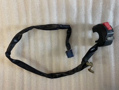 Yamaha R1 (RN12) 2004-2006  Comanda ghidon dreapta