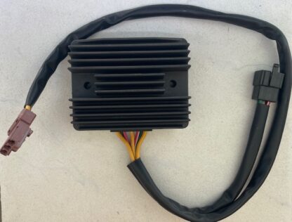 Releu incarcare SH689JB Aprilia Piaggio Vespa Gilera 250 300 350 400 500