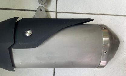 Tobe esapament originale 2207352+2207351 Triumph Speed Triple 1050 2011-2015  Tiger 1050 11-14 - imagine 2