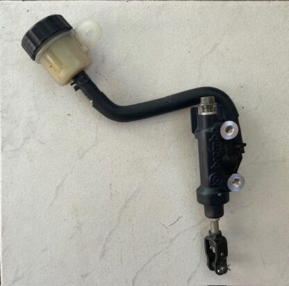 Yamaha FZ6 (RJ14) 2007-2009 Pompa frana spate Brembo