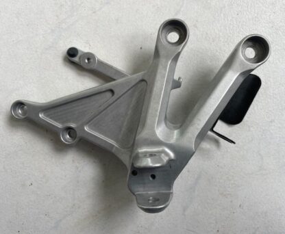 Honda CBR1000RR CBR 1000 RR (SC57) 2004-2007 Suport scarita fata dreapta