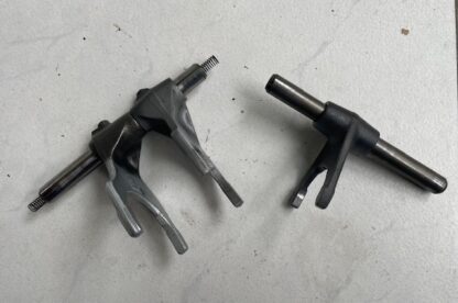 Furca schimbator (5VY)  Yamaha R1 (RN12) 2004-2006 (toate cele 3 bucati)