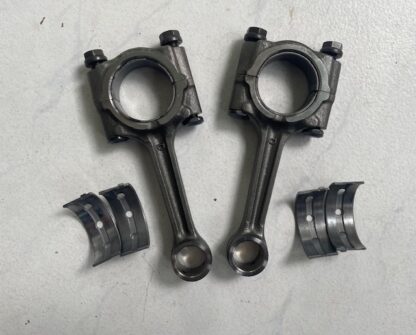 Yamaha R6 (RJ03) 1999-2002 Biela ( pret pentru 1 bucata)
