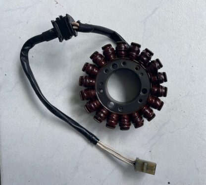 Yamaha R6 (RJ03) 1999-2002 Stator generator - imagine 2