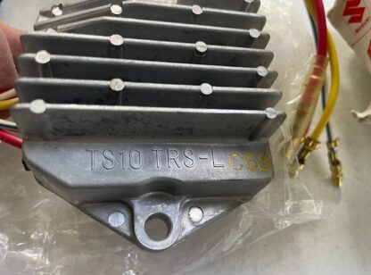 Releu incarcare original 32800-44040 Suzuki GS GSX - imagine 3