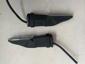 Kawasaki Z1000 2014-2024  Set semnalizatoare fata originale LED