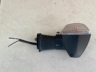 Semnalizator fata dreapta (spate stanga ) Suzuki GSF SV DL