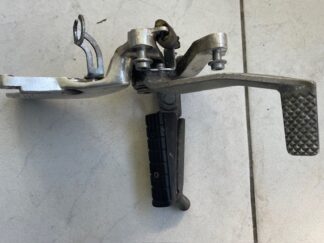 Yamaha YZF750R 1993-1998 Suport fata dreapta cu scarita si pedala frana