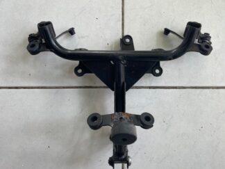 Yamaha FZS1000 (RN06 RN14 5LV) 2001-2005 Suport far